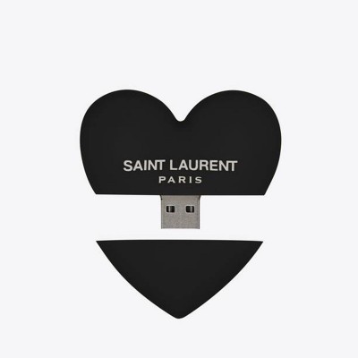 YSL 생 로랑 하트 모양 USB 플래시 드라이브